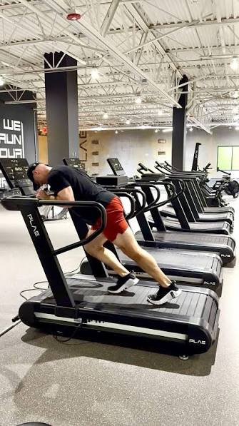 PLAE SLAT Treadmill